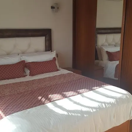 Villafonzie Adults Only Gayfriendly B&B *